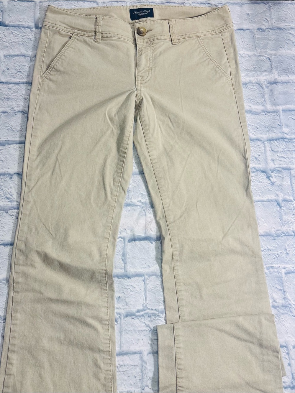 American Eagle Outfitters Y2K Khaki Boot Cut Mid Rise Pants Size 6 X-Long ‘12